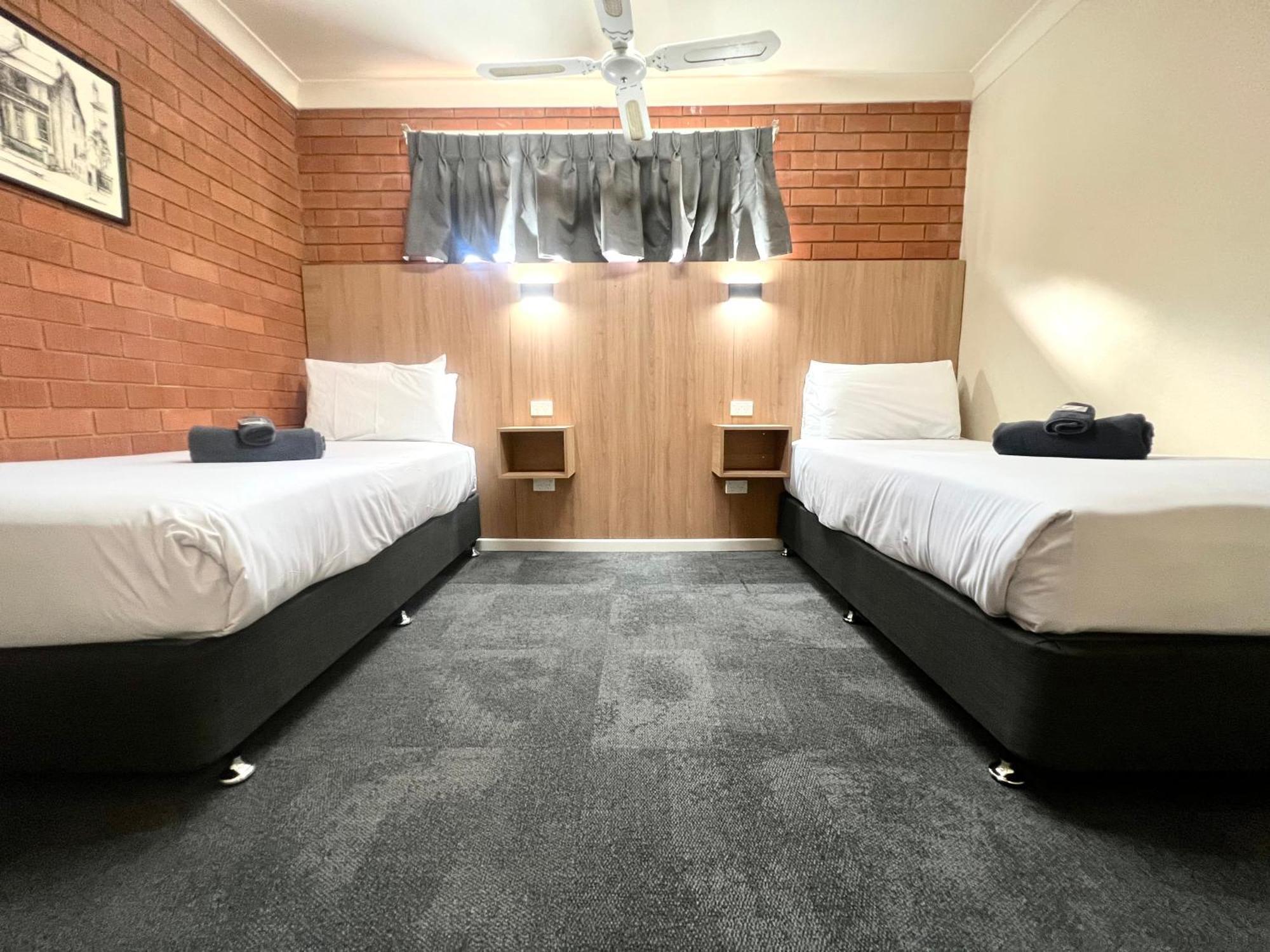 Adrian Motel Forbes Dış mekan fotoğraf